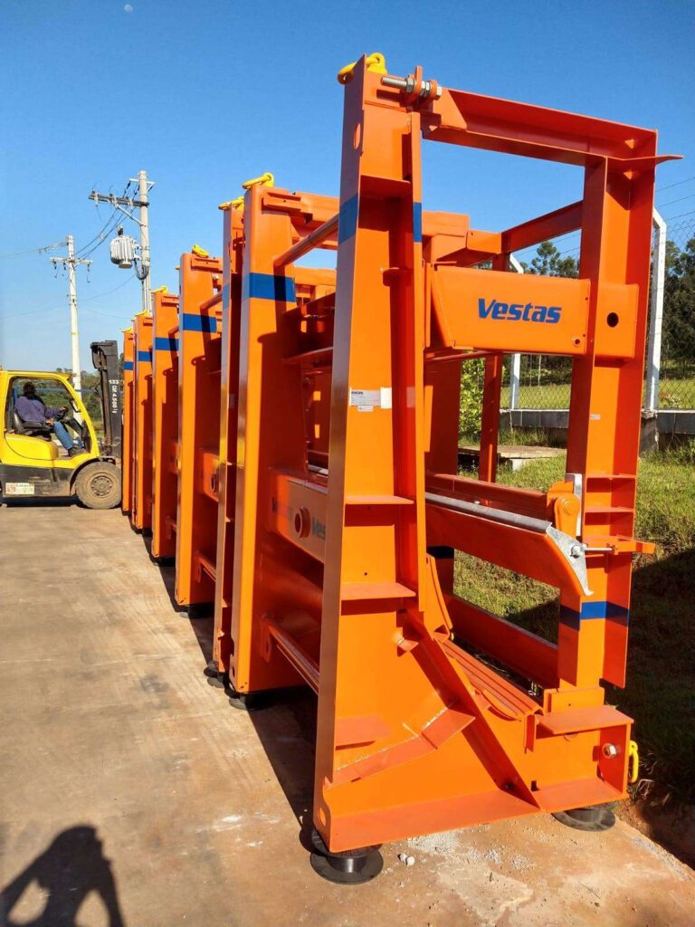 Dispositivo de içamento para pás eólicas fabricado pela M&I