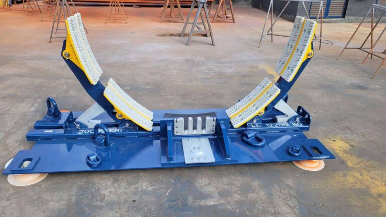 Berço para montagem de pás eólicas fabricado pela M&I