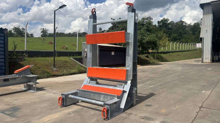 Ferramenta para montagem de aerogeradores fabricada pela M&I